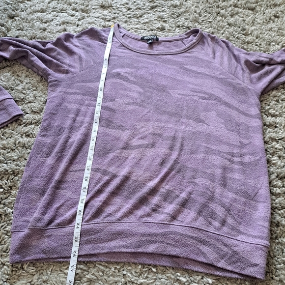 Buffalo D.B | Purple camo light wash crew neck long sleeved sweater - Picture 7 of 9